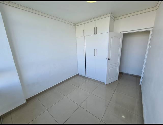 2 BEDROOM FLAT RENTED IN MORNINGSIDE